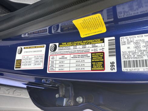 Used 2025 Toyota Tacoma SR5 RWD image 34