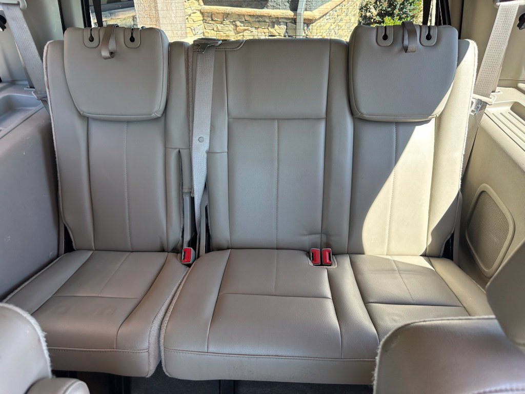 Used 2014 Ford Expedition Limited w/ Equipment Group 301A RWD image 40