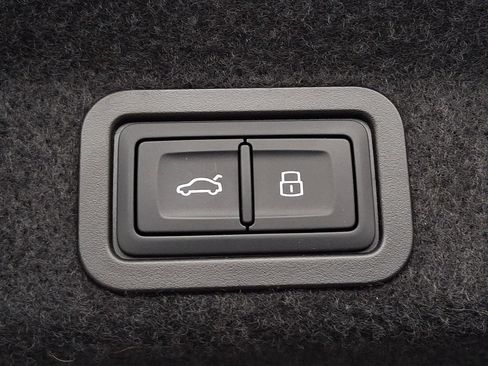 Used 2025 Audi A6 3.0T Prestige w/ Prestige Package image 30