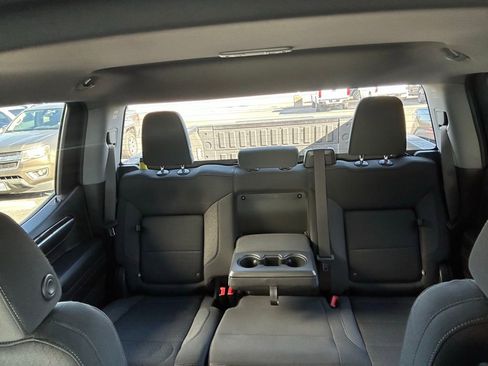 Used 2023 GMC Sierra 1500 Elevation image 26