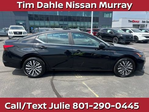 Used 2026 Nissan Altima 2.5 SV AWD/4WD image 13