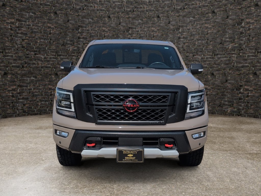 Used 2024 Nissan Titan PRO-4X w/ Pro-4x Convenience Package AWD/4WD image 5