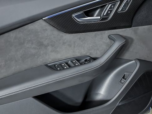 Used 2021 Audi RS Q8 AWD/4WD image 14