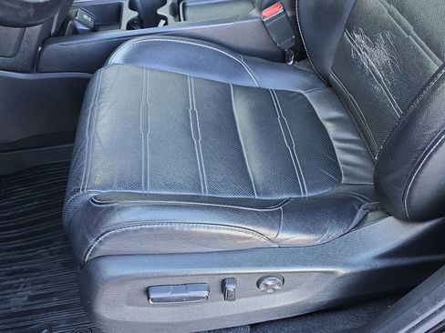 Used 2018 Honda CR-V Touring image 30