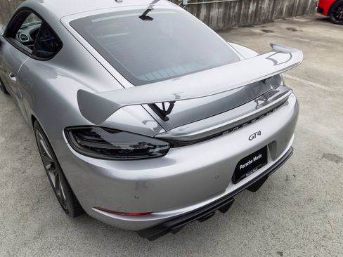 Used 2020 Porsche 718 Cayman GT4 RWD image 26