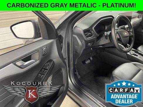 Used 2025 Ford Escape Platinum AWD/4WD image 10