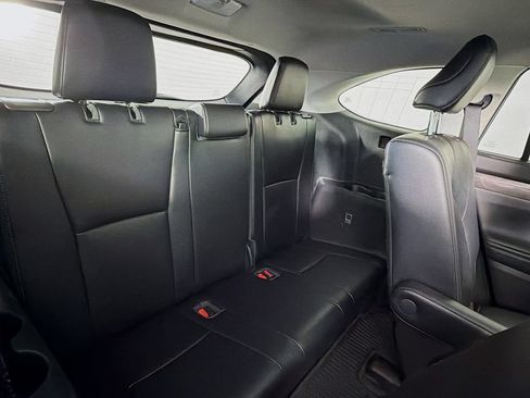 Certified 2021 Toyota Highlander Platinum FWD image 27
