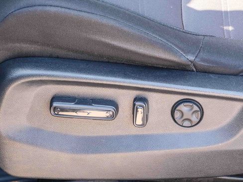 Used 2021 Honda CR-V EX image 24