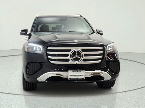 Certified 2026 Mercedes-Benz GLS 450 4MATIC image 2