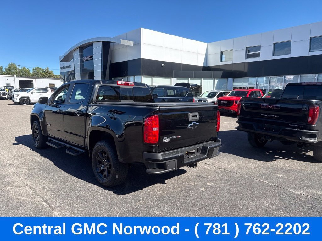 Used 2019 Chevrolet Colorado Z71 w/ Z71 Midnight Edition AWD/4WD image 3