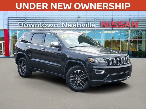 Used 2017 Jeep Grand Cherokee Limited AWD/4WD image 1