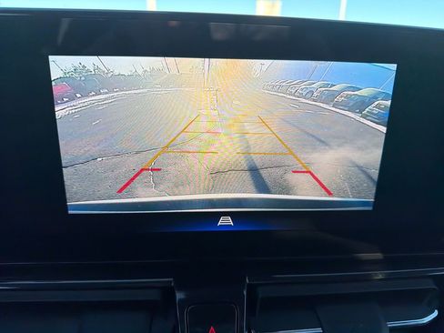 Used 2025 Chevrolet TrailBlazer LT image 19