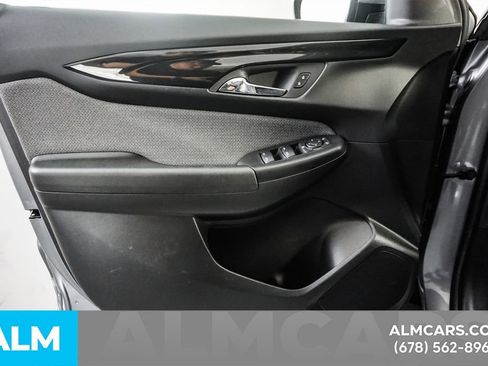 Used 2025 Chevrolet TrailBlazer LT FWD image 42