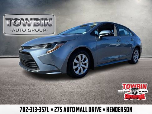 Used 2025 Toyota Corolla LE image 1