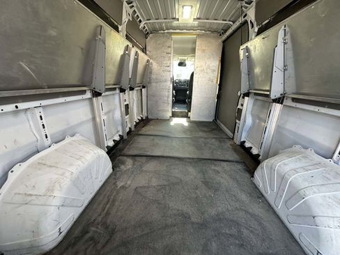 Used 2018 RAM ProMaster 2500 image 25