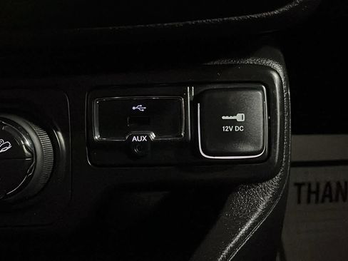 Used 2021 Jeep Renegade Trailhawk AWD/4WD image 20