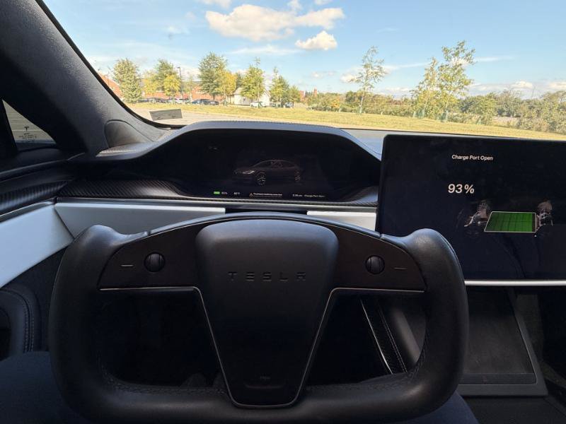 Used 2022 Tesla Model S Plaid AWD/4WD image 20
