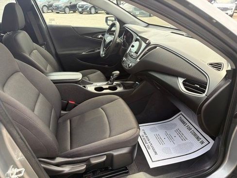 Used 2024 Chevrolet Malibu LT FWD image 20