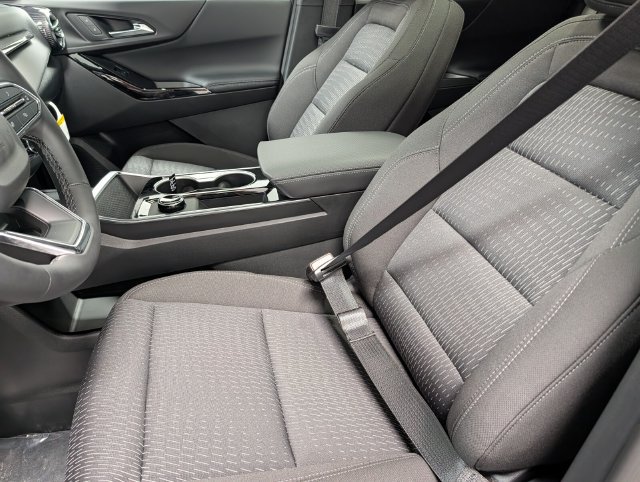 New 2027 Chevrolet Equinox LT AWD/4WD image 10