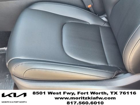 New 2026 Kia Sportage EX FWD image 17