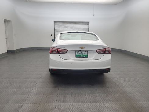 Used 2020 Chevrolet Malibu LT FWD image 6