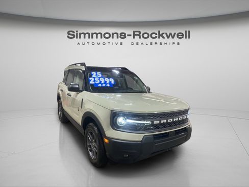 Used 2025 Ford Bronco Sport Big Bend w/ Convenience Package image 3