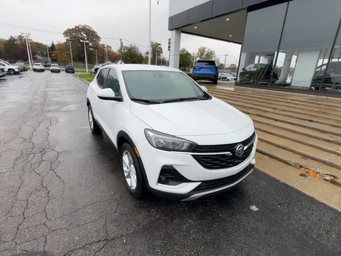 Certified 2022 Buick Encore GX Preferred image 2