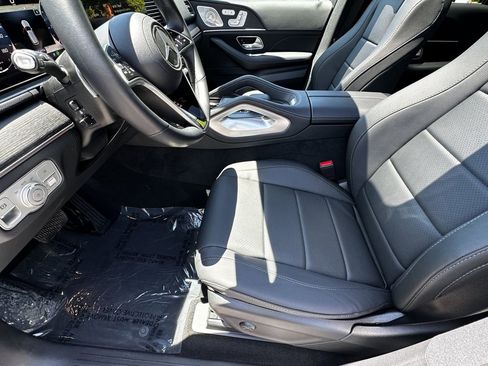 Certified 2025 Mercedes-Benz GLE 450 4MATIC image 10
