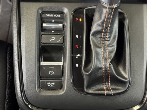 Used 2025 Honda CR-V Sport-L image 36