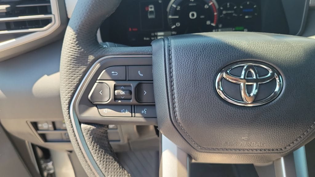 New 2026 Toyota Tundra Limited w/ Limited PVM Package AWD/4WD image 20