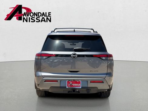 New 2026 Nissan Pathfinder SL AWD/4WD image 5