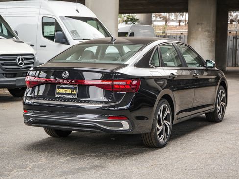 New 2026 Volkswagen Jetta SEL FWD image 4