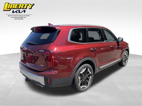Used 2023 Kia Telluride S w/ S Sunroof Package AWD/4WD image 7