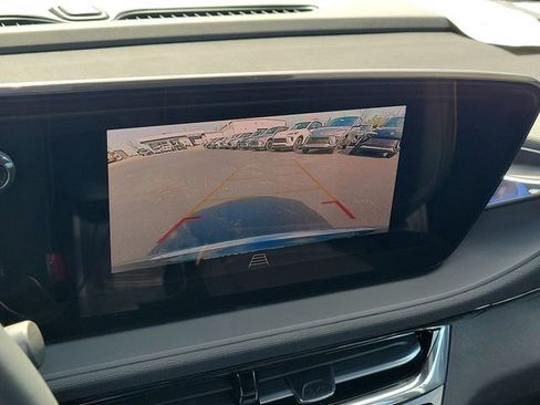 New 2026 Buick Envista Sport Touring FWD image 28