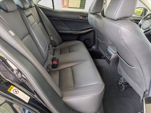 Used 2016 Lexus IS 350 w/ Navigation System Package RWD image 18