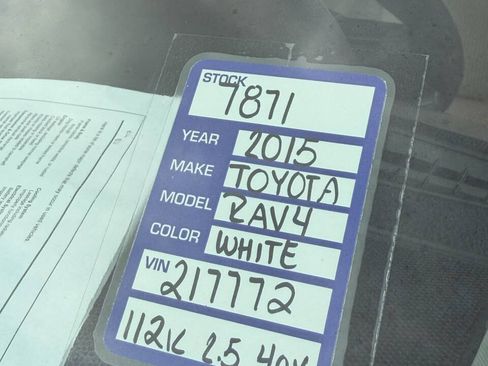 Used 2015 Toyota RAV4 XLE image 17