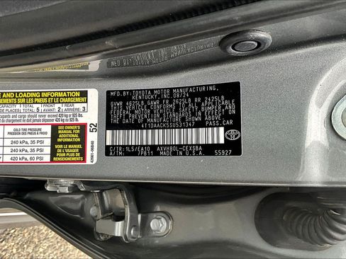 Used 2025 Toyota Camry SE FWD image 33