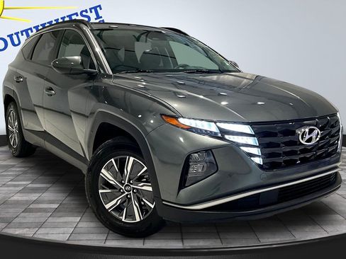Used 2024 Hyundai Tucson Blue AWD/4WD image 3