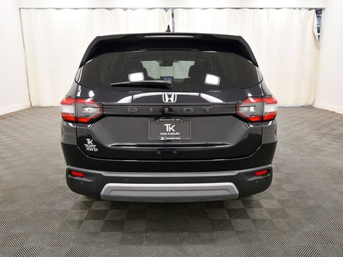 Certified 2023 Honda Pilot EX-L image 6