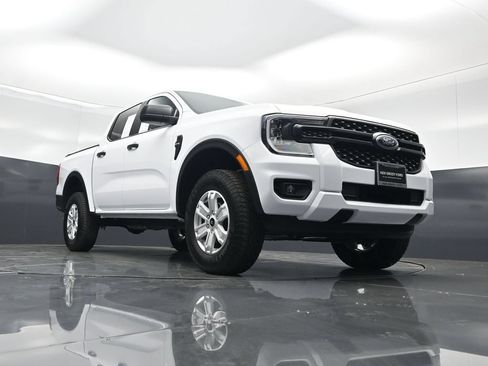 Certified 2025 Ford Ranger XL w/ Trailer Tow Package RWD image 44