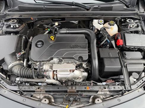 Used 2024 Chevrolet Malibu LT image 21