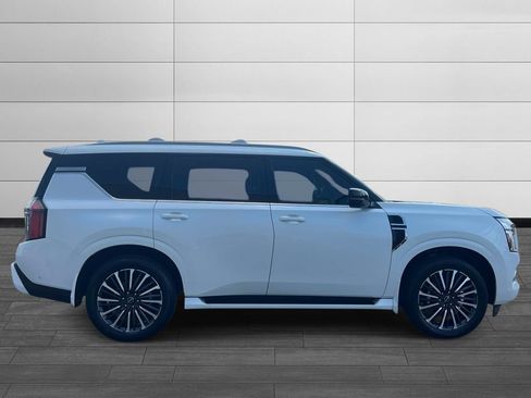 Used 2025 Nissan Armada Platinum Reserve w/ Convenience Package AWD/4WD image 6