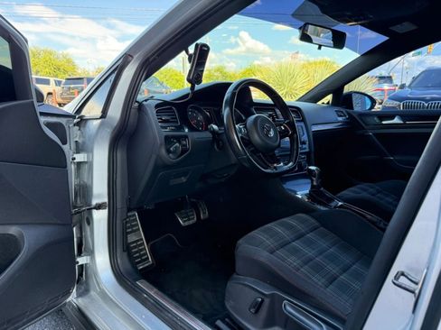 Used 2017 Volkswagen GTI Sport FWD image 40