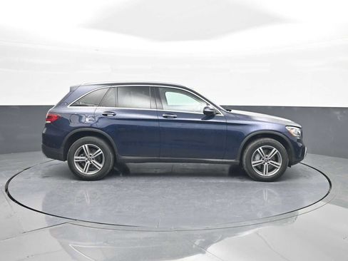 Used 2022 Mercedes-Benz GLC 300 GLC 300 image 9