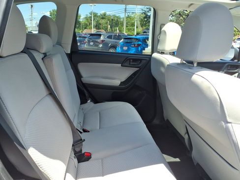 Used 2015 Subaru Forester 2.5i Premium w/ Popular Package #1 AWD/4WD image 9