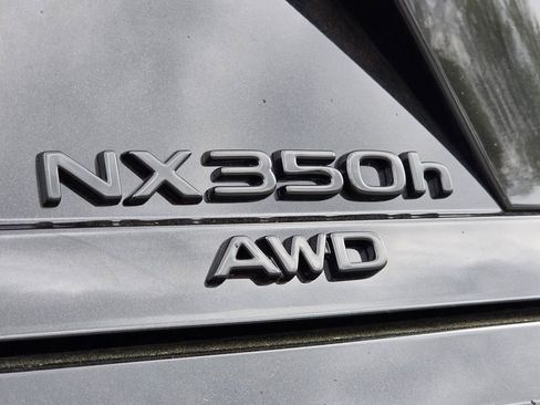 Used 2026 Lexus NX 350h AWD w/ Accessory Package (2T) image 9