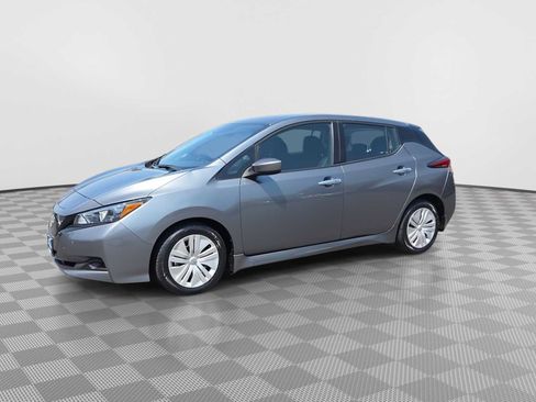 Used 2024 Nissan Leaf S FWD image 4