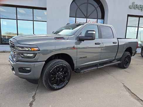 New 2026 RAM 2500 Big Horn image 3