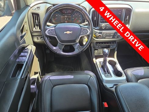 Used 2022 Chevrolet Colorado ZR2 w/ LPO, Power Package AWD/4WD image 11