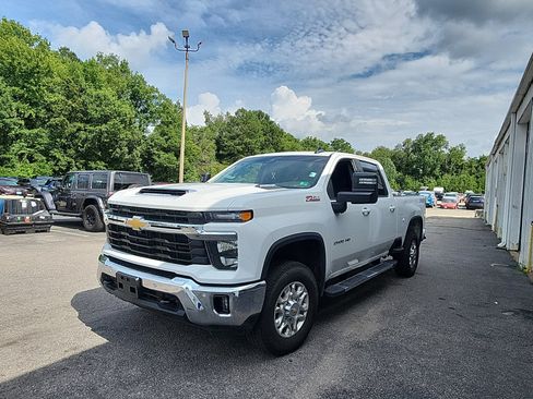 Used 2025 Chevrolet Silverado 2500 LT w/ All Star Edition AWD/4WD image 1